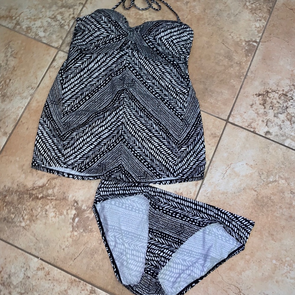 Maternity tankini bathing suit by Jessica Simpson